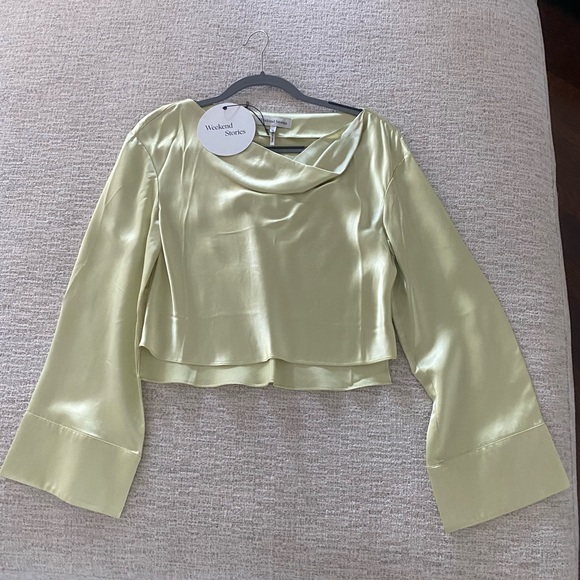 Weekend Stories Wynona Cowl Top Size M - Picture 5 of 5